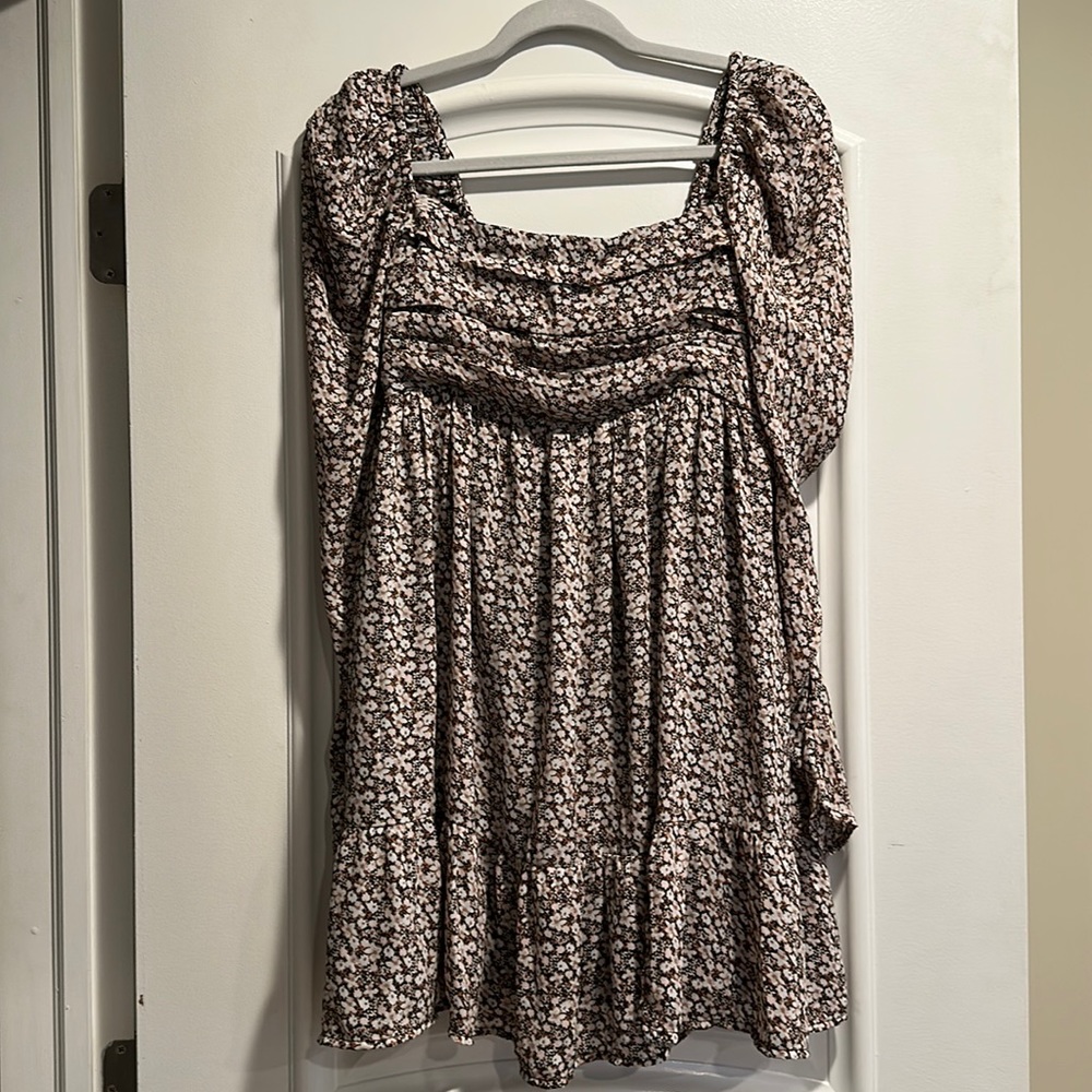 Puff sleeve floral dress